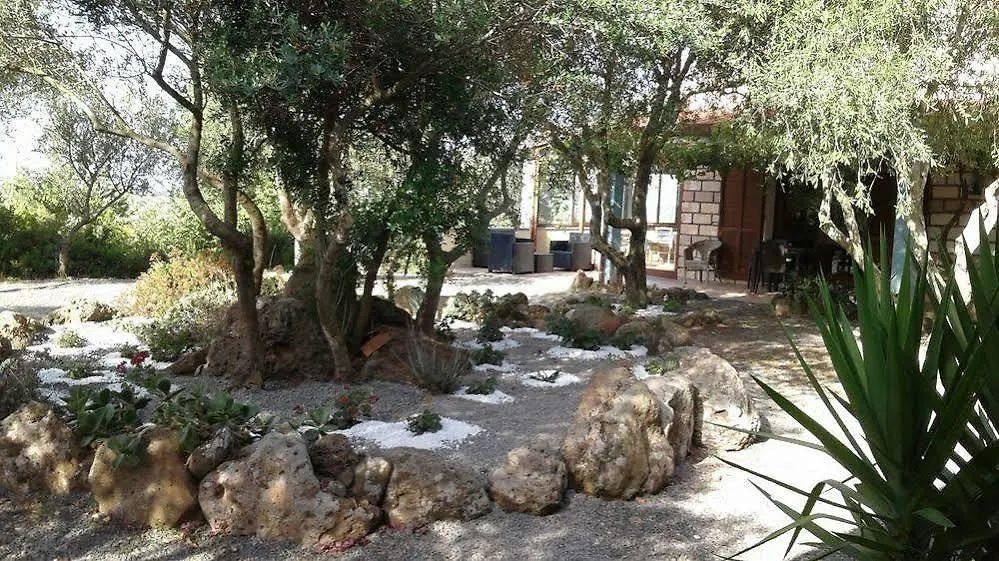 Szálloda Agriturismo Sa Murta Sennariolo